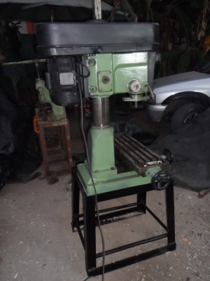 ขายครับขาย มิลลิ่งตั่งโต๊ะ ไฟบ้าน สภาพใช้งาน 32000 บาท