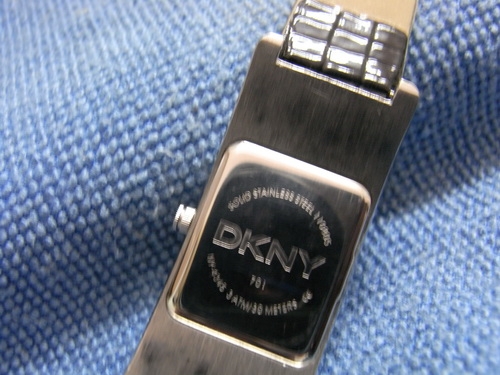 17ธ.ค.((น้าเล็ก)) นำเสนอนาฬิกา ข้อมือ หลายเรือน