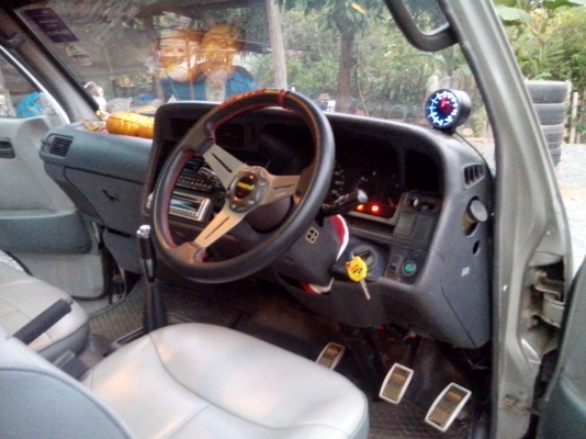 ขายด่วนรถตู้สภาพนางฟ้า