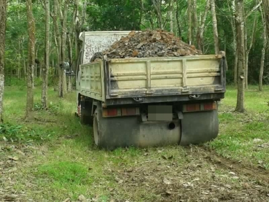 ISUZU NPR  ติดต่อปารวี  0839686255