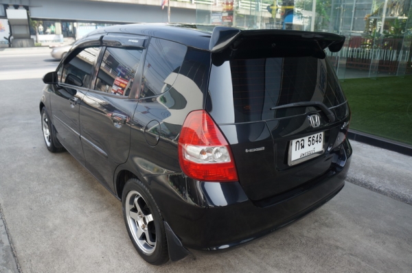 HONDA JAZZ 2004 ล้อ MAX แอร์เย็น เครื่องเดิม ช่วงล่างดี รถขับดีมาก สีสวย ภายใน+เบาะ สมบูรณ์ รถพร้อมใช้งานทันที การันตีรถสวย จัดไฟแนนได้เต็ม ฟรีดาวน์ HONDA JAZZ 2004 ล้อ MAX แอร์เย็น เครื่องเดิม ช่วงล่างดี รถขับดีมาก สีสวย ภายใน+เบาะ สมบูรณ์ รถพร้อมใช้งานทันที การันตีรถสวย จัดไฟแนนได้เต็ม ฟรีดาวน์