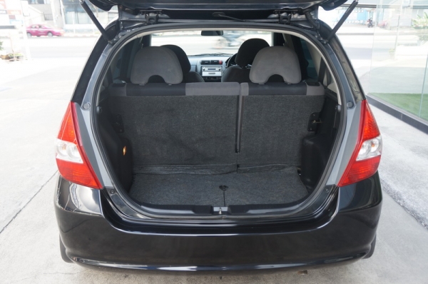 HONDA JAZZ 2004 ล้อ MAX แอร์เย็น เครื่องเดิม ช่วงล่างดี รถขับดีมาก สีสวย ภายใน+เบาะ สมบูรณ์ รถพร้อมใช้งานทันที การันตีรถสวย จัดไฟแนนได้เต็ม ฟรีดาวน์ HONDA JAZZ 2004 ล้อ MAX แอร์เย็น เครื่องเดิม ช่วงล่างดี รถขับดีมาก สีสวย ภายใน+เบาะ สมบูรณ์ รถพร้อมใช้งานทันที การันตีรถสวย จัดไฟแนนได้เต็ม ฟรีดาวน์