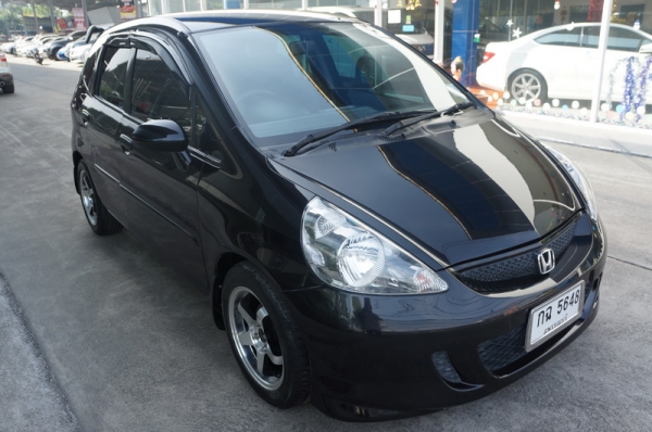 HONDA JAZZ 2004 ล้อ MAX แอร์เย็น เครื่องเดิม ช่วงล่างดี รถขับดีมาก สีสวย ภายใน+เบาะ สมบูรณ์ รถพร้อมใช้งานทันที การันตีรถสวย จัดไฟแนนได้เต็ม ฟรีดาวน์ HONDA JAZZ 2004 ล้อ MAX แอร์เย็น เครื่องเดิม ช่วงล่างดี รถขับดีมาก สีสวย ภายใน+เบาะ สมบูรณ์ รถพร้อมใช้งานทันที การันตีรถสวย จัดไฟแนนได้เต็ม ฟรีดาวน์