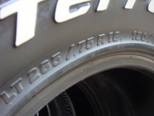 ขาย BF All-Terrain 265/75/16 ปี 09