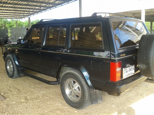 Jeep Cherokee 4.0 Limited ติดแก๊สเรียบร้อย  4WD ปี97 สภาพเดิมๆ