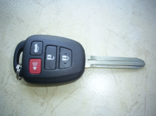 กุญแจรถ คัมรี่ วีออส วีโก้