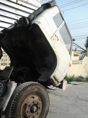 ขาย ISUZU รถเครน 2.5 ตัน เครื่อง 175 แรงม้า ขาย ISUZU รถเครน 2.5 ตัน เครื่อง 175 แรงม้า