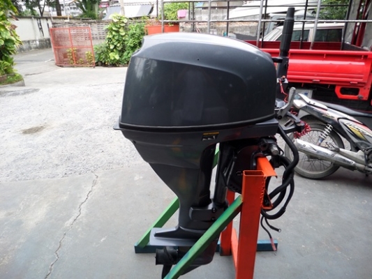 เครื่องเรือ YAMAHA 25 แรง 4STORKE นำเข้าจากญี่ปุ่น