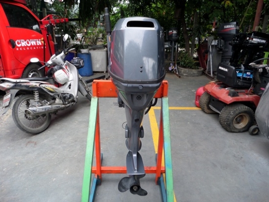 เครื่องเรือ YAMAHA 25 แรง 4STORKE นำเข้าจากญี่ปุ่น