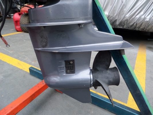 เครื่องเรือ YAMAHA 25 แรง 4STORKE นำเข้าจากญี่ปุ่น