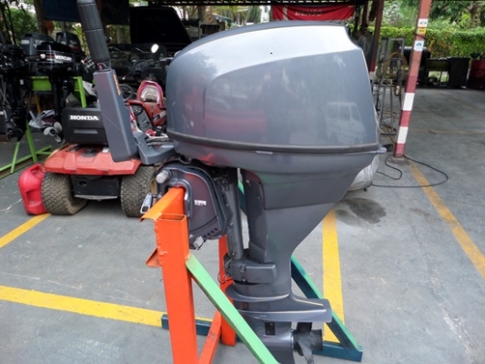เครื่องเรือ YAMAHA 25 แรง 4STORKE นำเข้าจากญี่ปุ่น