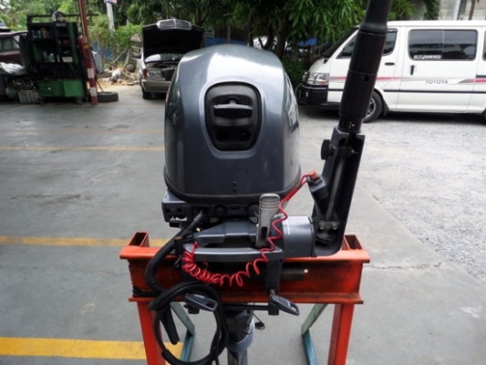 เครื่องเรือ YAMAHA 25 แรง 4STORKE นำเข้าจากญี่ปุ่น