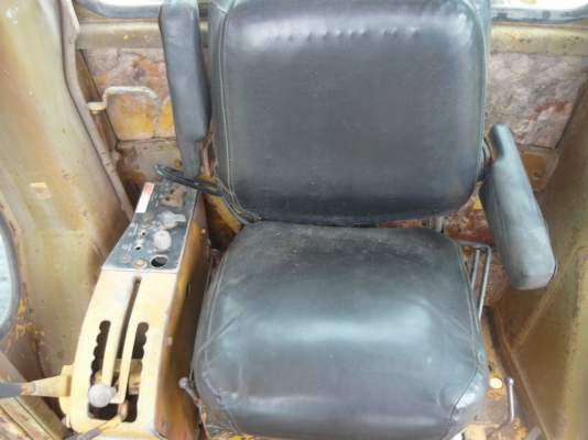 รถเกรด Cat 12G รถนอกนำเข้าจากอเมริกา สภาพพร้อมใช้งาน 091 695-6445