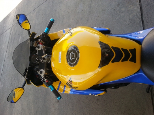 cbr 400 y.92 คาร์บูไฟฟ้า เครื่องแน่น สีสวย ระบบไฟพร้อม ทะเบียนแท้ 85000 cbr 400 y.92 คาร์บูไฟฟ้า เครื่องแน่น สีสวย ระบบไฟพร้อม ทะเบียนแท้ 85000