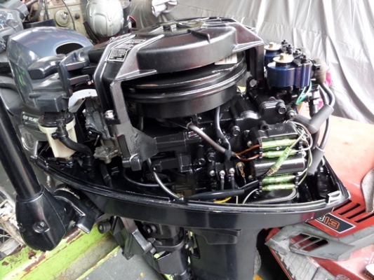 เครื่องเรือ MERCURY 10 แรง 2 จังหวะ นำเข้าจากญี่ปุ่น