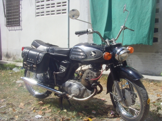 ร้อนเงิน ขอขาย Honda หมู c92 โคตรงาม 21900 มีเอกสารนะครับ