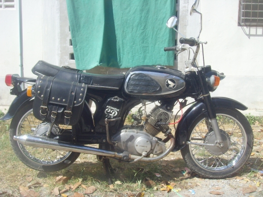 ร้อนเงิน ขอขาย Honda หมู c92 โคตรงาม 21900 มีเอกสารนะครับ