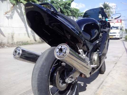 ขาย..ต่อครับหลุดจอง หรือ แลก HONDA BLACKBIRD 1100XX......     80,000.......