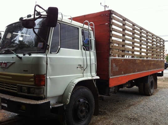 ขาย HINO-FF 6 ล้อ กระบะไม้ยาว 7 เมตร