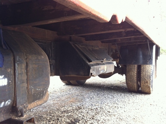 ขาย HINO-FF 6 ล้อ กระบะไม้ยาว 7 เมตร