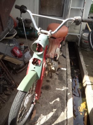 +++ขาย ล้มโปรเจ็กครับ c70 +++ no book  8,900 บาท