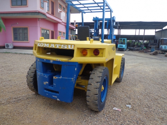 ขายรถยก KOMATSU FD80 เครื่องดีเซล ติดต่อคุณจิ๊ด โทร. 089-7949488