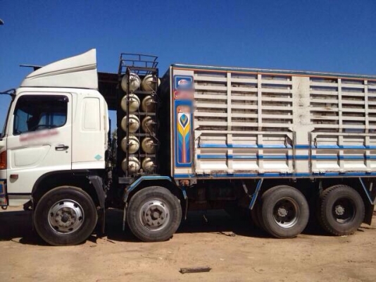 ขายรถบรรทุก HINO mega 320 กระบะไม่ดั๊มพ์ แม่ 2 คานหน้า  ลูก 3 คานแท้ ปี 52