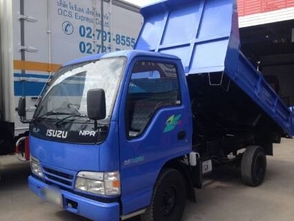 ขายรถบรรทุก Isuzu NKR 4ล้อดั๊มพ์ เครื่อง 100 แรง NKR55E12A3 ทะเบียนพร้อม