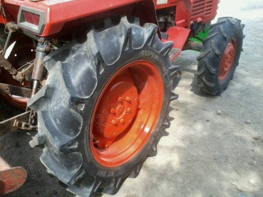 รถไถ ยี่ห้อ KUBOTA 25.5 แรง