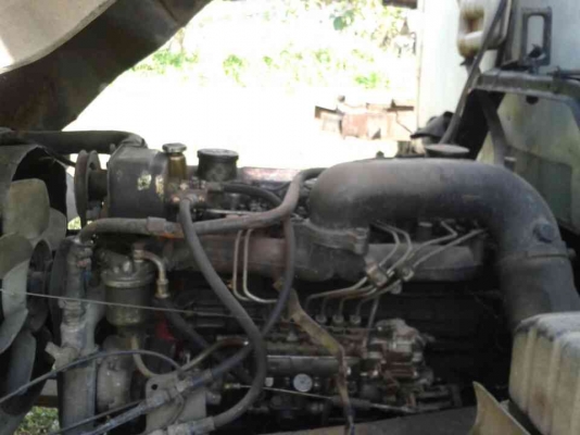 ขาย10ล้อ1เพลา ตู้แห้ง10บาน เครื่อง185แรง