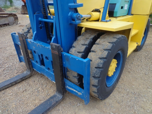 ขายรถยก KOMATSU FD80 เครื่องดีเซล ติดต่อคุณจิ๊ด โทร. 089-7949488