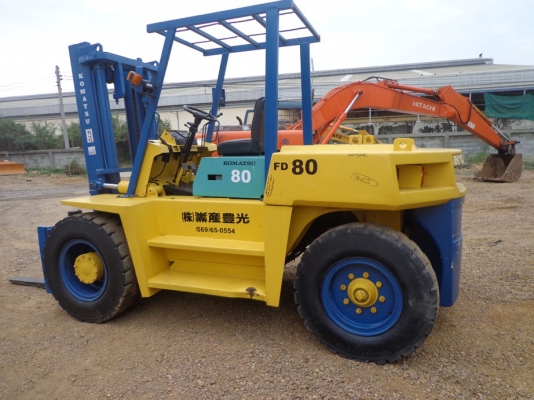 ขายรถยก KOMATSU FD80 เครื่องดีเซล ติดต่อคุณจิ๊ด โทร. 089-7949488