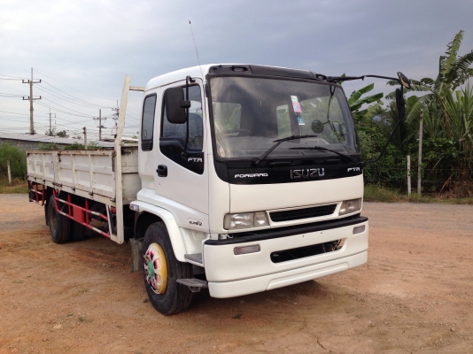 6ล้อFTR 200HP ยาว6.50ม (รถห้าง)