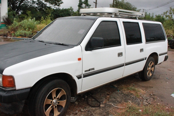 ขาย isuzu แวน ปี 2536 90 แรงม้า ขาย isuzu แวน ปี 2536 90 แรงม้า