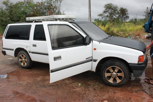 ขาย isuzu แวน  ปี  2536   90  แรงม้า