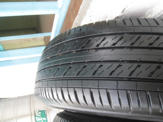 ขายล้อแม็ก Toyota vigo สีรมดำ 16"x6" et45 5รู114.3 + ยางปี13 สนใจติดต่อเล็กคลองสามครับ(081-3747940)