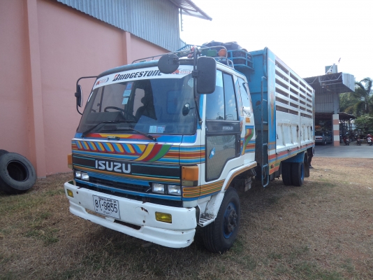 ขาย 695000บาท รถ6ล้ออีซูซุร็อก175แรงดั้มเกษรช่วงยาว5เมตร40ซ. สภาพสวยๆพร้อมใช้งานคับ