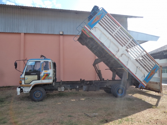 ขาย 695000บาท รถ6ล้ออีซูซุร็อก175แรงดั้มเกษรช่วงยาว5เมตร40ซ. สภาพสวยๆพร้อมใช้งานคับ