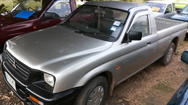 ***ขายแล้วครับขอบคุณ Truck2hand ขายกระบะตอนเดียว MITSU L200 STRADA 2.5ปี 41/98 เครื่องเดิมเกียร์เดิม แน่นดีแรง ช่วงล่างคัสซีสวยไม่มีผุ กระบะสวยพื้นดีไม่ผุ หน้า-หลังเดิมไม่เคยชนหนัก สีสวย ยางดี4เส้น หัวเก๋งสวยไม่ผุ ภายในสวยคอนโซลครบ พ.ธรรมดา แอร์ พร้อมใช้