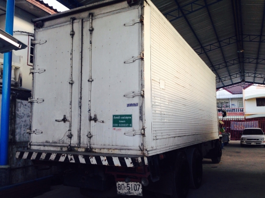 ขายสิบล้อเพลาเดียว7เมตรครับ