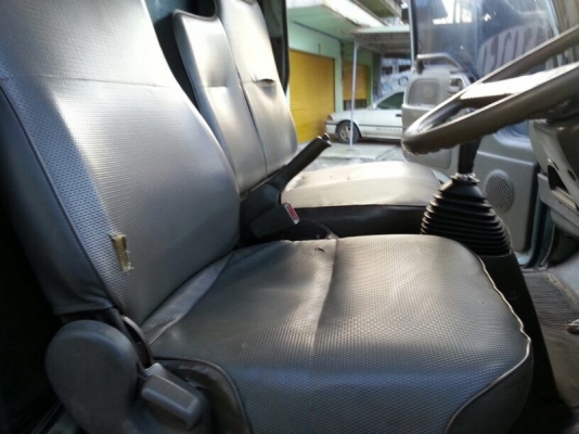 รถอีซูซุ 6 ล้อ ตู้แห้ง 88 แรงม้า ปี 43 สนใจติดต่อ 081 - 6079515 รถอีซูซุ 6 ล้อ ตู้แห้ง 88 แรงม้า ปี 43 สนใจติดต่อ 081 - 6079515