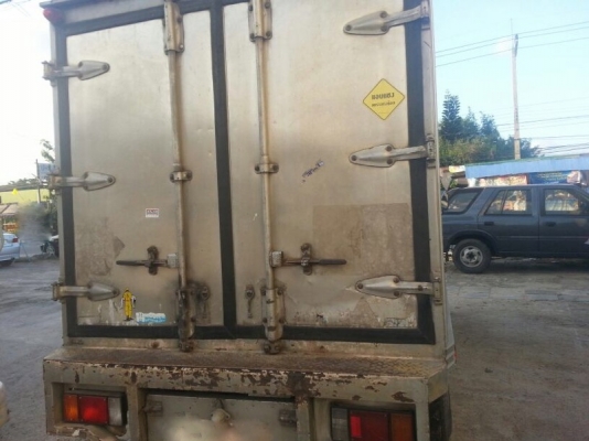 รถอีซูซุ 6 ล้อ ตู้แห้ง 88 แรงม้า ปี 43 สนใจติดต่อ 081 - 6079515 รถอีซูซุ 6 ล้อ ตู้แห้ง 88 แรงม้า ปี 43 สนใจติดต่อ 081 - 6079515