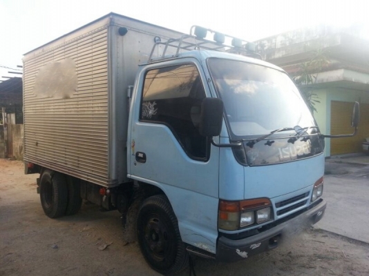 รถอีซูซุ 6 ล้อ ตู้แห้ง 88 แรงม้า ปี 43 สนใจติดต่อ 081 - 6079515 รถอีซูซุ 6 ล้อ ตู้แห้ง 88 แรงม้า ปี 43 สนใจติดต่อ 081 - 6079515