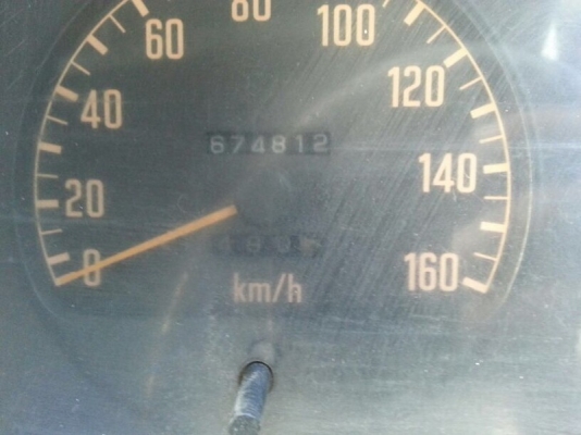 รถอีซูซุ 6 ล้อ ตู้แห้ง 88 แรงม้า ปี 43 สนใจติดต่อ 081 - 6079515 รถอีซูซุ 6 ล้อ ตู้แห้ง 88 แรงม้า ปี 43 สนใจติดต่อ 081 - 6079515