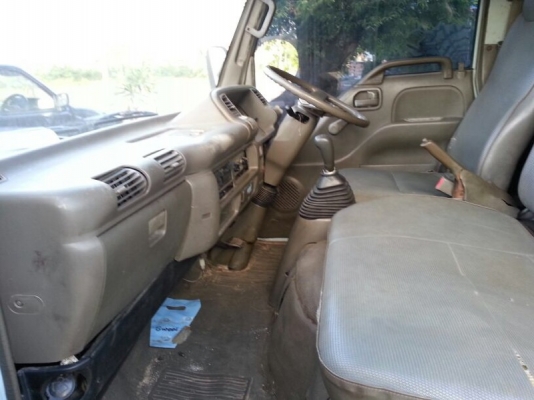 รถอีซูซุ 6 ล้อ ตู้แห้ง 88 แรงม้า ปี 43 สนใจติดต่อ 081 - 6079515 รถอีซูซุ 6 ล้อ ตู้แห้ง 88 แรงม้า ปี 43 สนใจติดต่อ 081 - 6079515