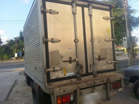 รถอีซูซุ 6 ล้อ ตู้แห้ง 88 แรงม้า ปี 43 สนใจติดต่อ 081 - 6079515 รถอีซูซุ 6 ล้อ ตู้แห้ง 88 แรงม้า ปี 43 สนใจติดต่อ 081 - 6079515