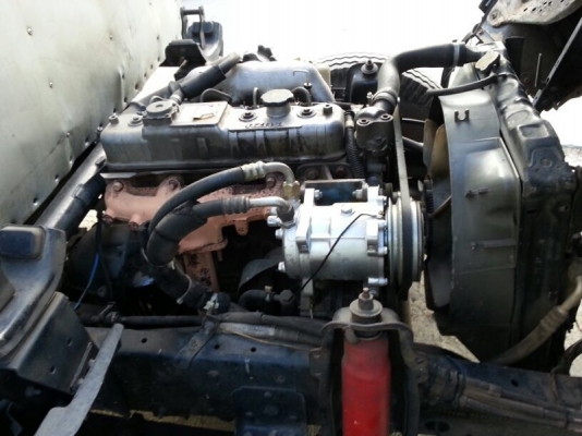 รถอีซูซุ 6 ล้อ ตู้แห้ง 88 แรงม้า ปี 43 สนใจติดต่อ 081 - 6079515 รถอีซูซุ 6 ล้อ ตู้แห้ง 88 แรงม้า ปี 43 สนใจติดต่อ 081 - 6079515