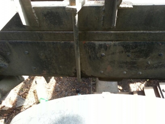 รถอีซูซุ 10 ล้อ พื้นเรียบ เปลื่ยนเครื่อง 230 แรงม้า. สนใจติดต่อ 081 - 6079515 รถอีซูซุ 10 ล้อ พื้นเรียบ เปลื่ยนเครื่อง 230 แรงม้า. สนใจติดต่อ 081 - 6079515