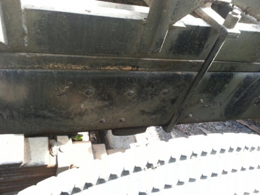 รถอีซูซุ 10 ล้อ พื้นเรียบ เปลื่ยนเครื่อง 230 แรงม้า. สนใจติดต่อ 081 - 6079515 รถอีซูซุ 10 ล้อ พื้นเรียบ เปลื่ยนเครื่อง 230 แรงม้า. สนใจติดต่อ 081 - 6079515