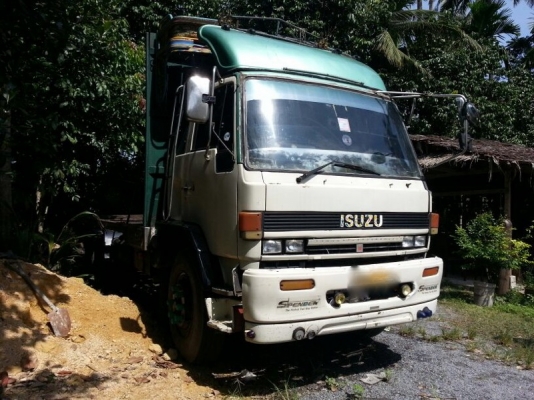 รถอีซูซุ 10 ล้อ พื้นเรียบ เปลื่ยนเครื่อง 230 แรงม้า. สนใจติดต่อ 081 - 6079515 รถอีซูซุ 10 ล้อ พื้นเรียบ เปลื่ยนเครื่อง 230 แรงม้า. สนใจติดต่อ 081 - 6079515